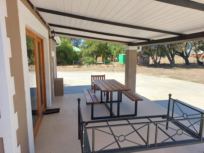 2 Bedroom Property for Sale in Nieuwoudtville Northern Cape